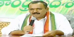 Gandra accuses Naidu, Jagan of politicising cyclones