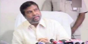 Dy CM advises Kiran Kumar Reddy to quit post
