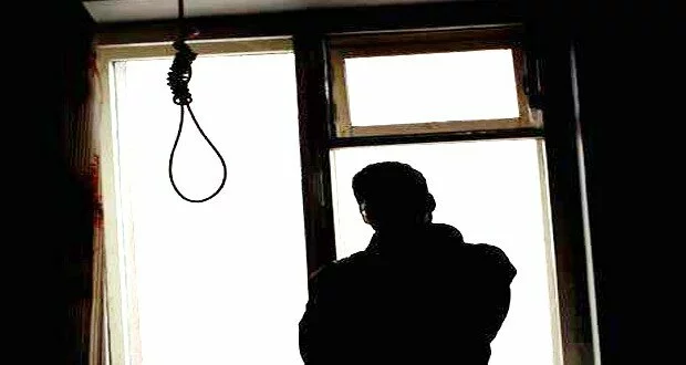 Two habitual drunkards commit suicide