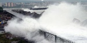 Two killed as ‘Helen’ cyclone hits AP coast