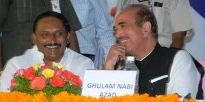 CM meets Azad, Shinde in New Delhi