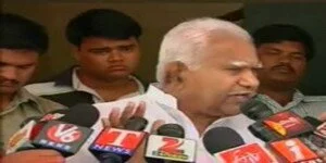 KCR not committed towards Telangana: Palvai