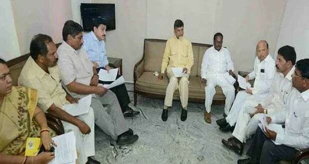 Naidu holds meeting with party MPs