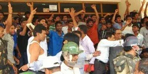 APNGOs condemn attack on Seemandhra employees