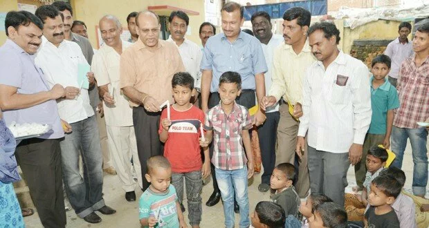 GHMC Commissioner celebrates Diwali with homeless children