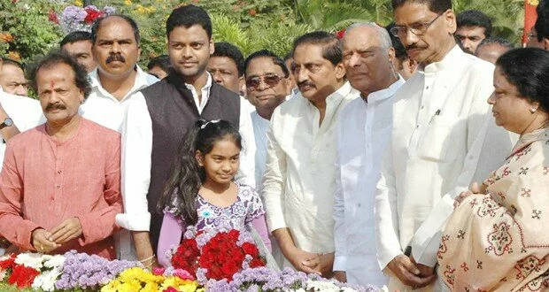 Rich tributes paid to Chenna Reddy on birth anniversary