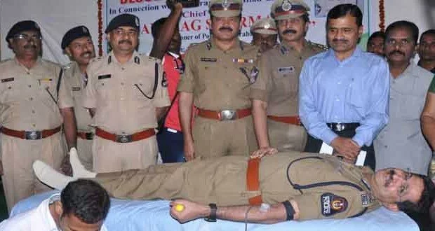 Hyderabad Police conduct blood donation camp to mark festivals